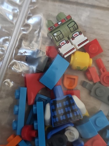 Lego Dreamzzz Mateo / T-Rex Exclusive Promo Polybag BNIP Minifigure Build - 第 4/4 張圖片