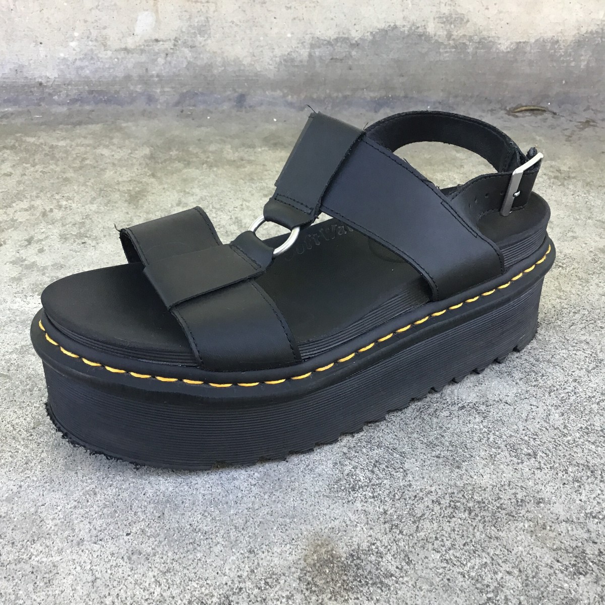 Dr.Martens☆FRANCIS LEATHER STRAP SANDALS Dr. Martens Francis Leather Strap Platform Sandal | Urban