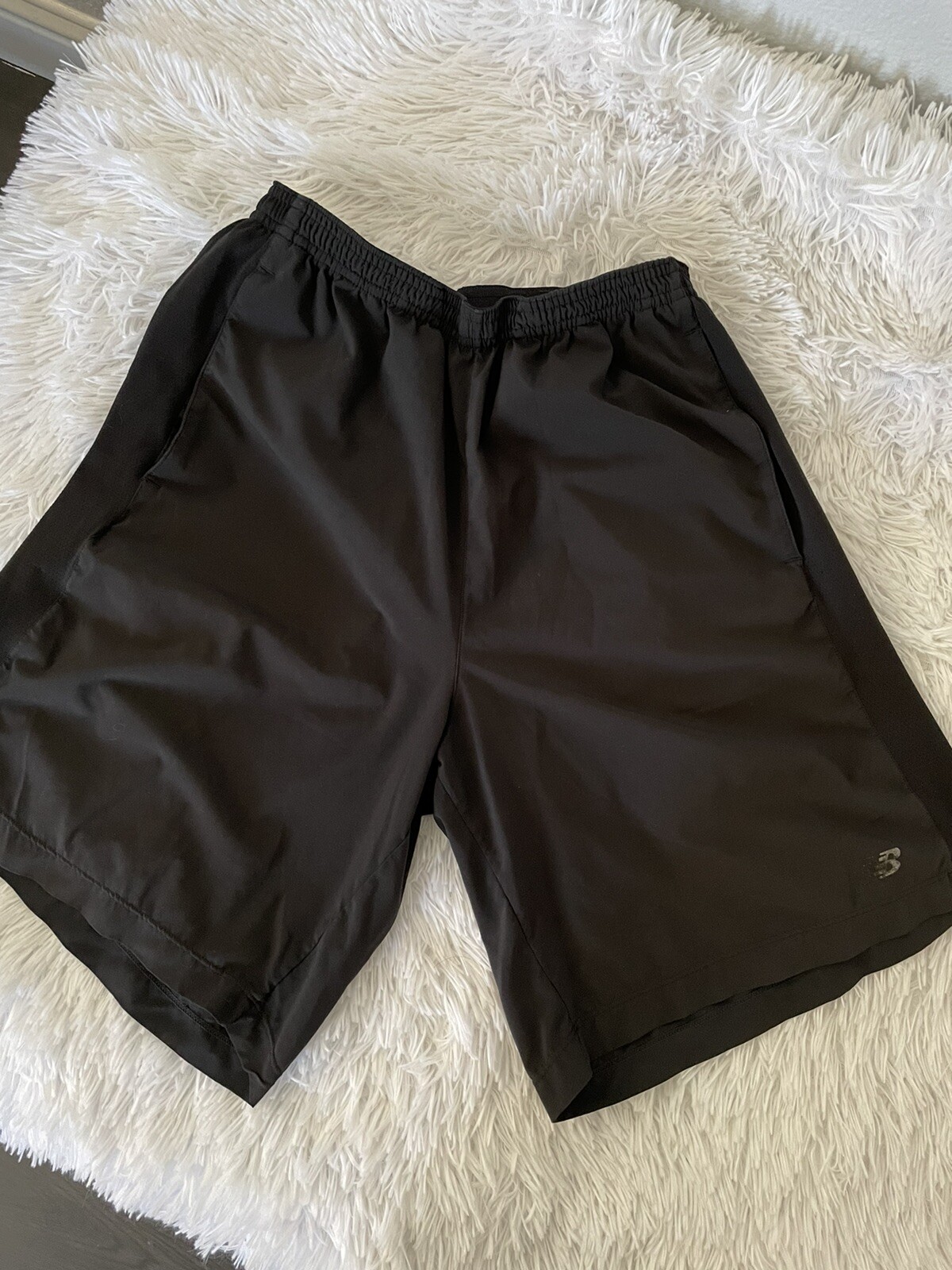 New Balance Basic Training Shorts Size Small. MEN - image 1