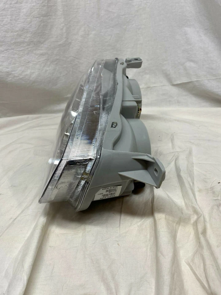 Faro derecho pasajero 2001-2002 ¡NUEVO! Eagle Eyes para Toyota Corolla Foto 3 de 4