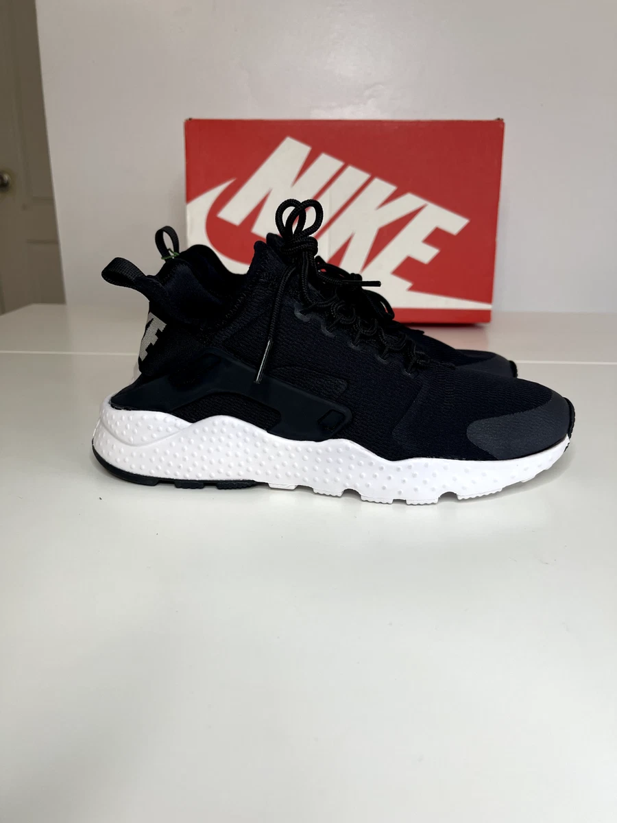 Huaraches nike cheap black and white