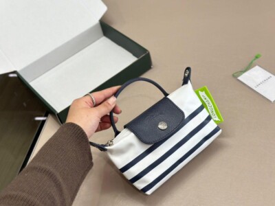 【LONGCHAMP】Longchamp Le Pliage Original Handle Pouch Black Le Pliage Original Pouch with handle Black - Recycled canvas