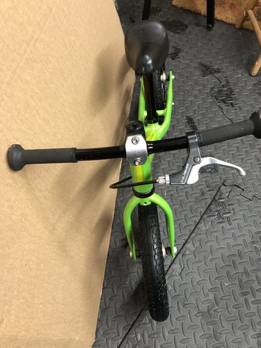 Islabikes Rothan 12 balance bike - green - Picture 4 of 5