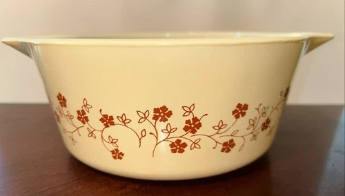 Vintage Pyrex Trailing Flowers 475-B Casserole Dish 2.5 Quart