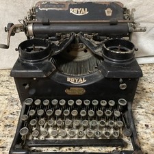 Antique Royal Typewriter with Dual Beveled Glass Side Panels Vintage (1925?) thumbnail