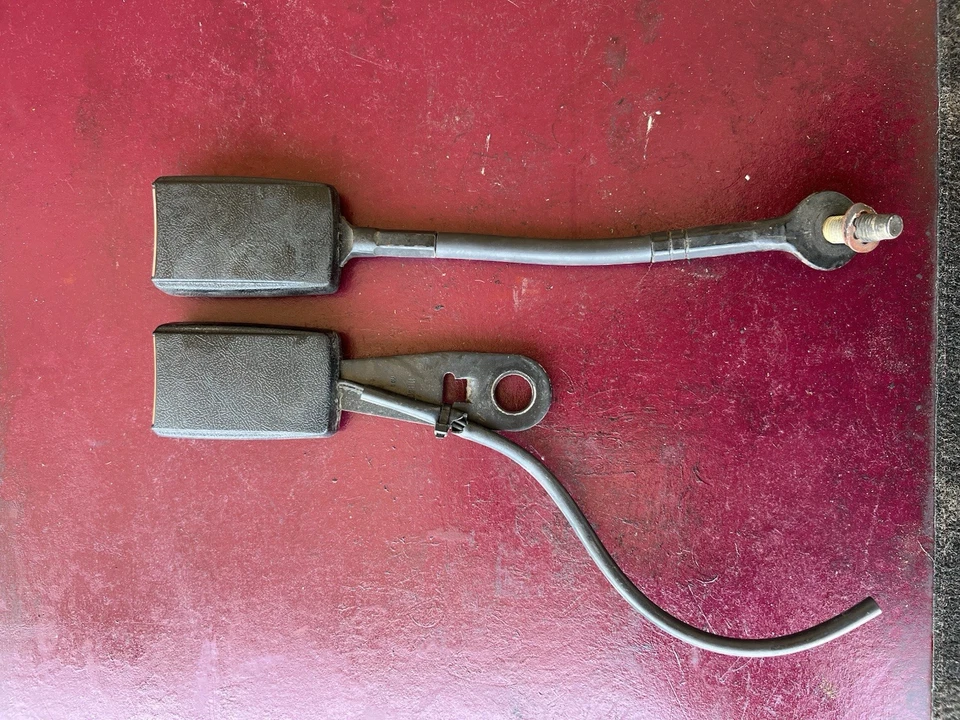 91 MERCURY CAPRI HEBILLAS CINTURÓN DE SEGURIDAD DELANTERO OEM Foto 2 de 3