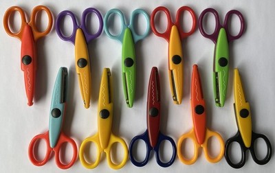 Bastelscheren Set: Zick-Zack, Wellenschnitt, für Kinder, 10 Scheren mit Motiv