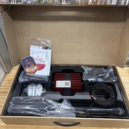 weBoost Drive Reach OTR Cell Phone Signal Booster Kit for Trucks/SUVs (477154)