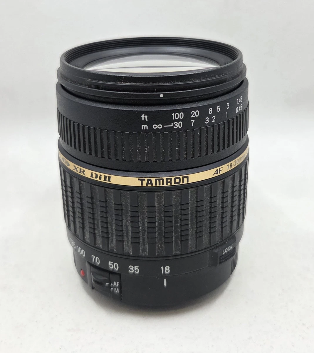 Preços baixos em Tamron 18-200mm Focal lentes de câmera de foco