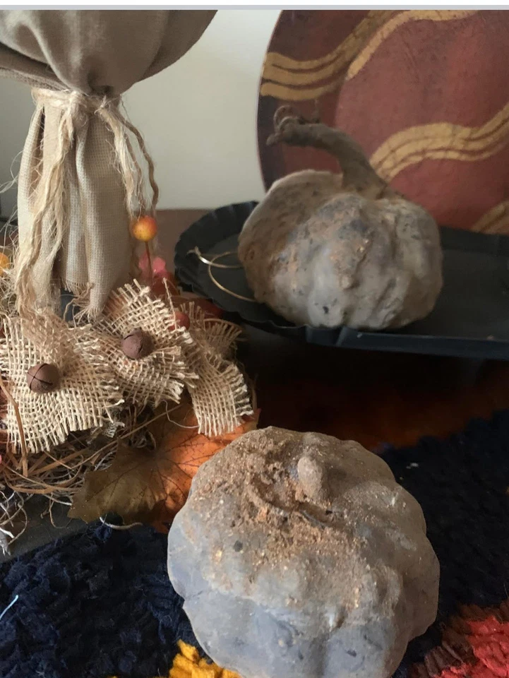 Juego de 2 calabazas de cera de abejas ennegrecidas Primitivw sucias Foto 2 de 2