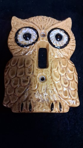 VTG  Enesco MCM Ceramic Owl Light Switch Plate Cover retro 1960s glossy glaze