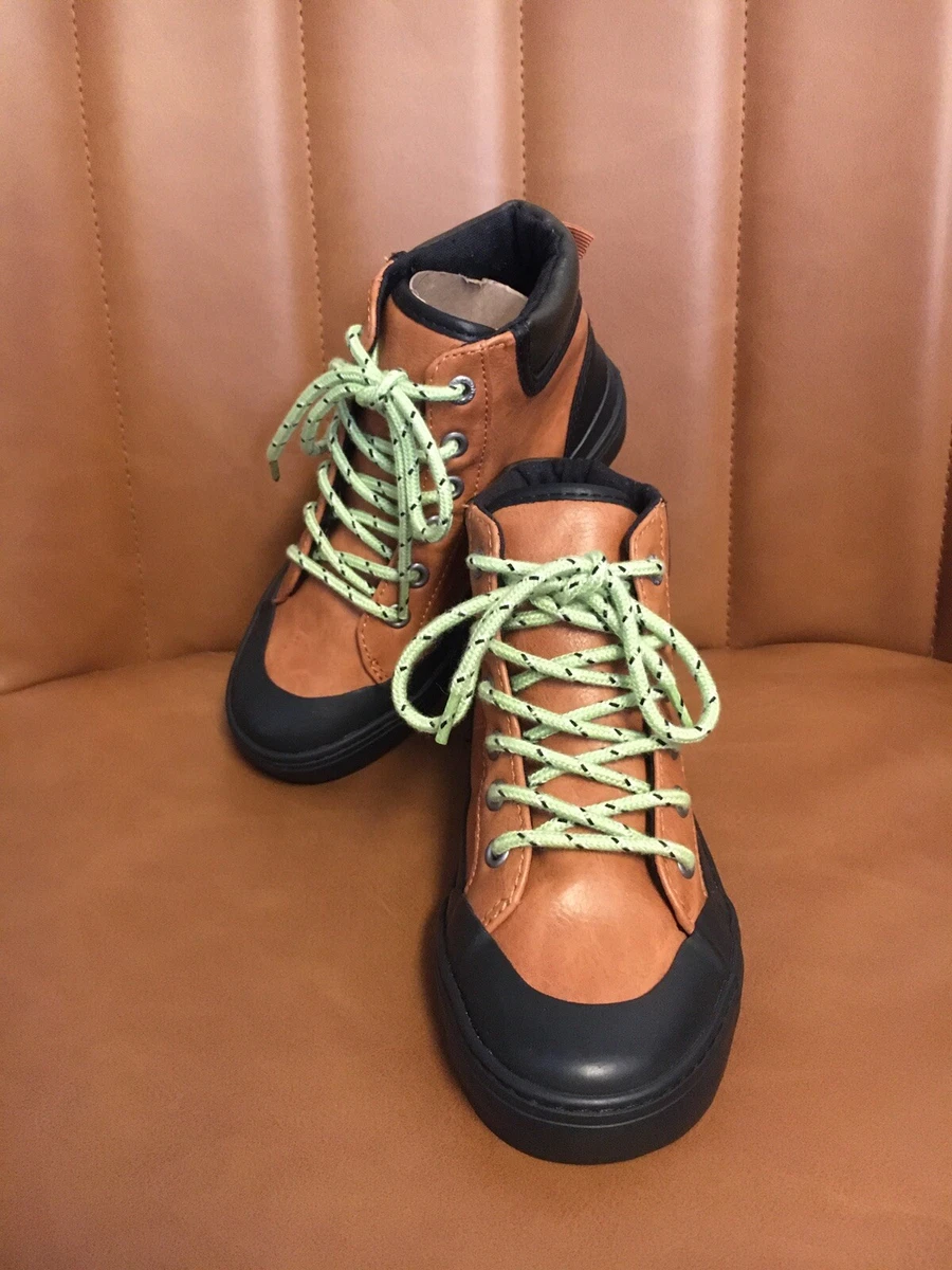 Old navy boy boots discount
