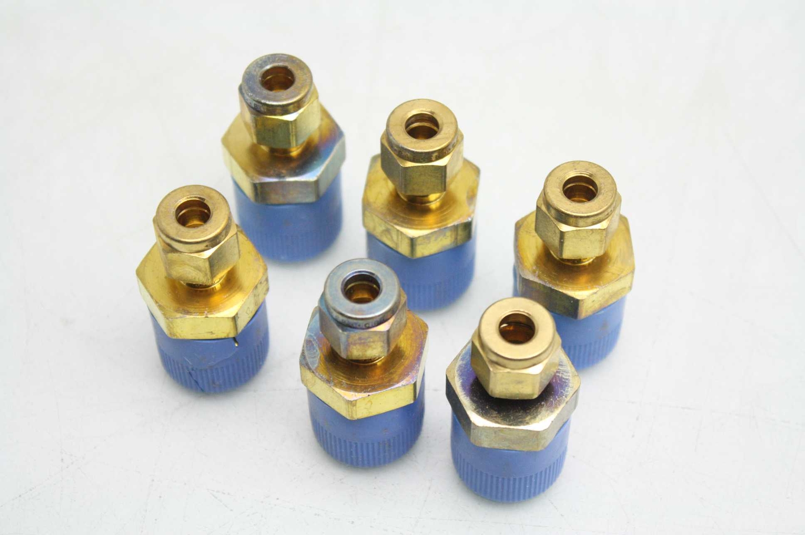 Raccordo A T Parker 4-2-4-RBZ-SS - Acciaio Inox - 1/8 MNPT X 1/4 Tubo