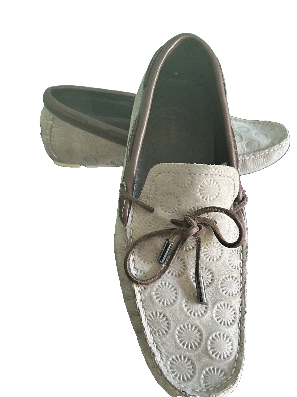 Mocassini UGG Bel Air goffrati grigio scamosciato pelle scarpe da guida 9