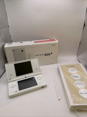 Nintendo DS DSi Handheld-Spielkonsole Weiß OVP Top Zustand
