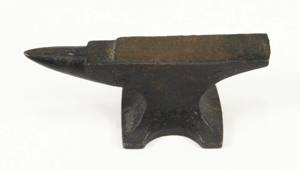 = 19th C. Cast Iron Small Anvil for Silversmith or Watchmaker, Metalwork Crafts - Image 3 of 4