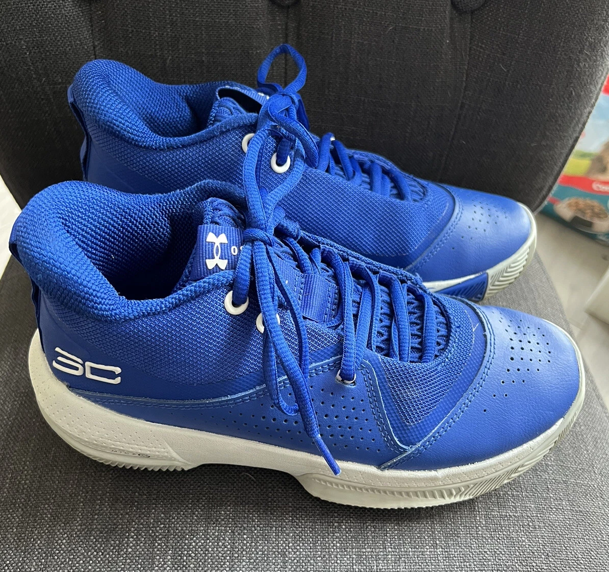 Under Armour Steph Curry s basketball shoes in size UK 5.5 Great Conditions