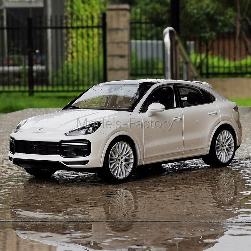 ノレブ ポルシェカイエン ターボ クーペ2019 1/18 ミニカー Y0945 ノレブ ポルシェカイエン ターボ クーペ2019 1/18 ミニカー
