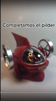 Build your Mazinger Z. with the 9 magazines to build the Hover Pilder