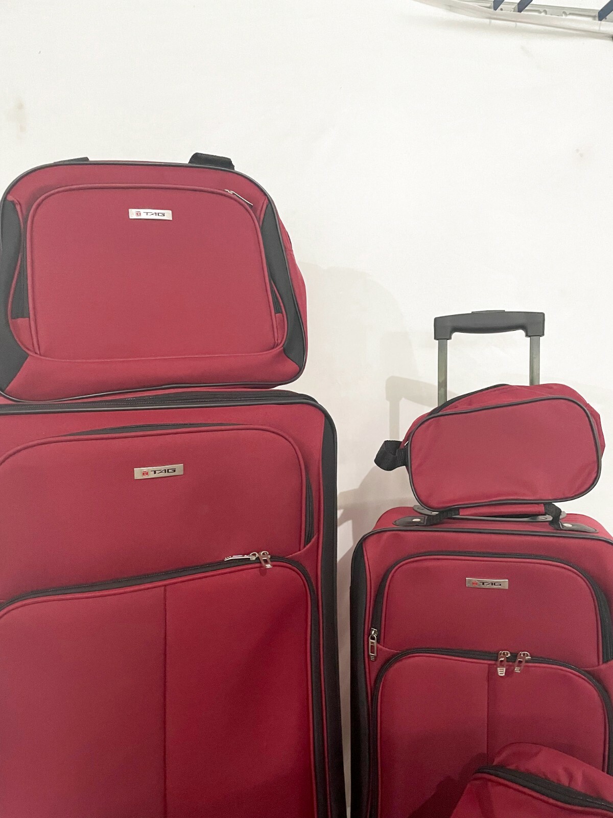 300 TAG Ridgefield Red 5 PC Luggage Set Expandable Suitcase Lightweight 618842412662 eBay