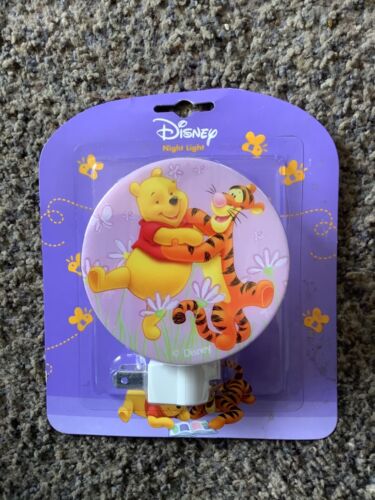 Winnie The Pooh And Tigger Disney Night Light Plug-In Nursery Child Room Decor-T