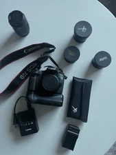 Canon EOS 70D 20.2MP DSLR Camera Bundle + Battery Grip 18-55mm STM Lens Kit