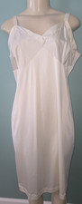 Vintage Wondermaid Ivory Nylon Full Slip Size 40