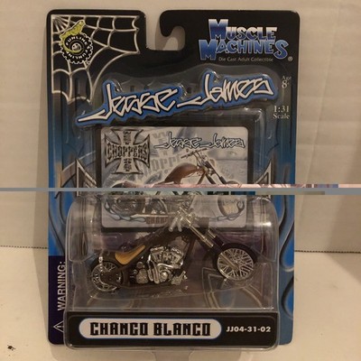 Muscle Machines West Coast Choppers Jesse James Chango Blanco 1/31 JJ04-31-02