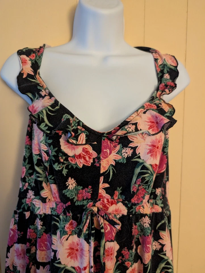 Vestido/camisón corto floral delicado Sleep By Cacique para mujer babydoll 14/16  Foto 2 de 4