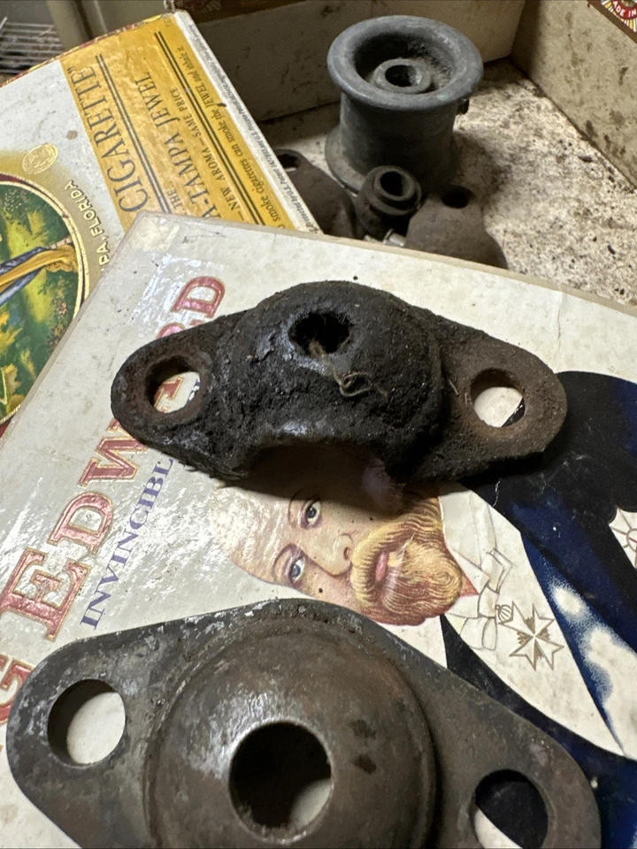 Ford Model A Steering Cap - Image 3 of 4