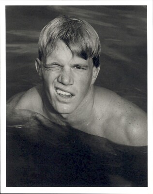 1990 Bruce Weber Nude Male Model A wink In The Water Claes Art Photo