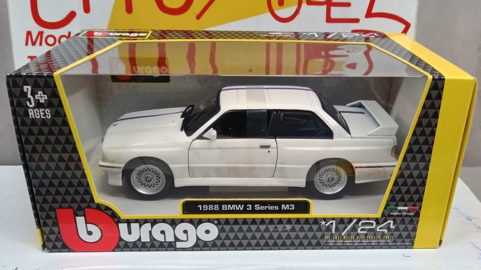 BURAGO 1/24 BMW 3 SERIE M3 1988 BIANCO - Immagine 2 di 2