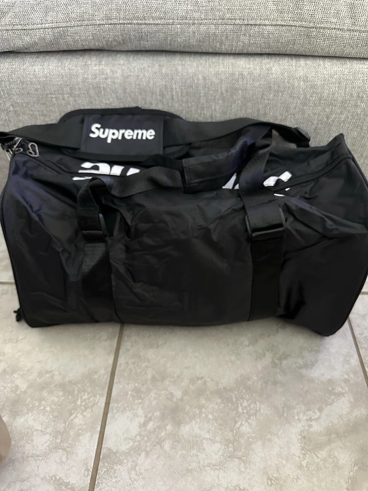 Supreme Duffle Bag Black - Image 2 of 3