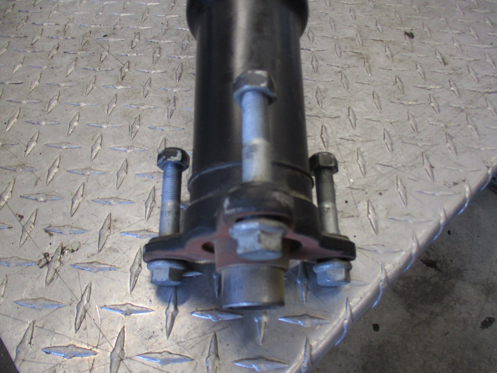 14-17 2017 Maserati Ghibli REAR PROPELLER DRIVERSHAFT ASSEMBLY 8353150174700