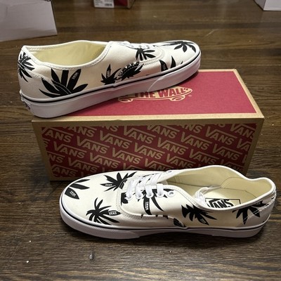 VANS M 9 Authentic Shoes Marshmallow White black Palm Trees. New In Box