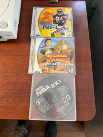 Sega Dreamcast Console Bundle 2 Controllers 3 Games AV Cables 670-14081M Tested