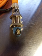 SICK UM18-212126112 Ultrasonic Distance Sensor and cable  4-20ma -slight damage