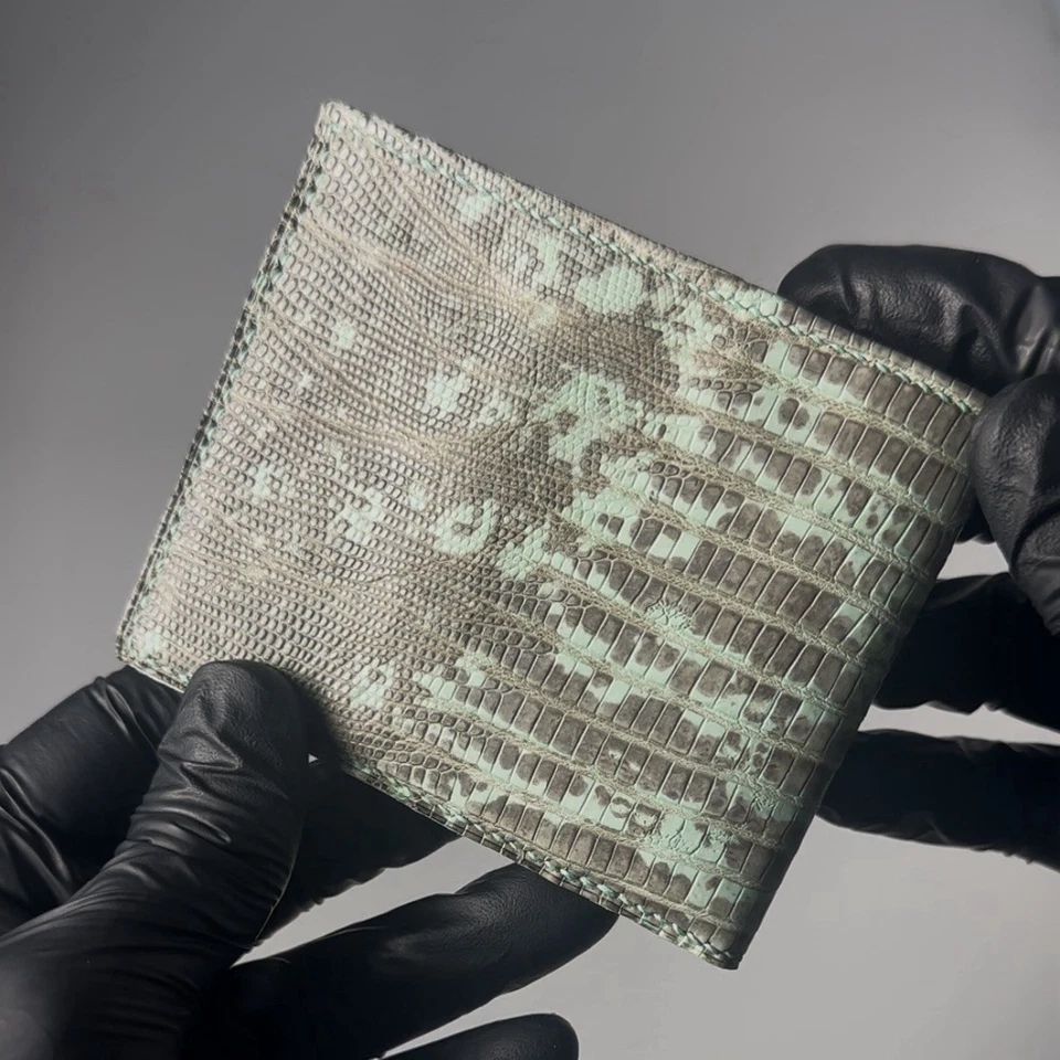 Cartera de lujo hecha a mano doble pliegue piel de lagarto verde como nueva para hombre Foto 3 de 4