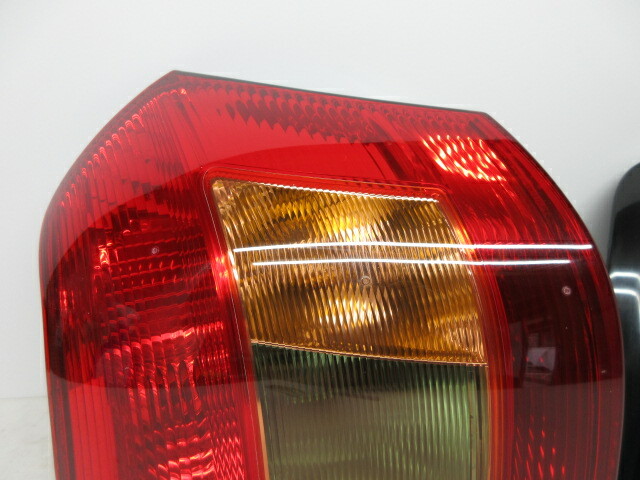 JDM TOYOTA NZE121 COROLLA RUNX Tail lights SET PAIR 81560-13470