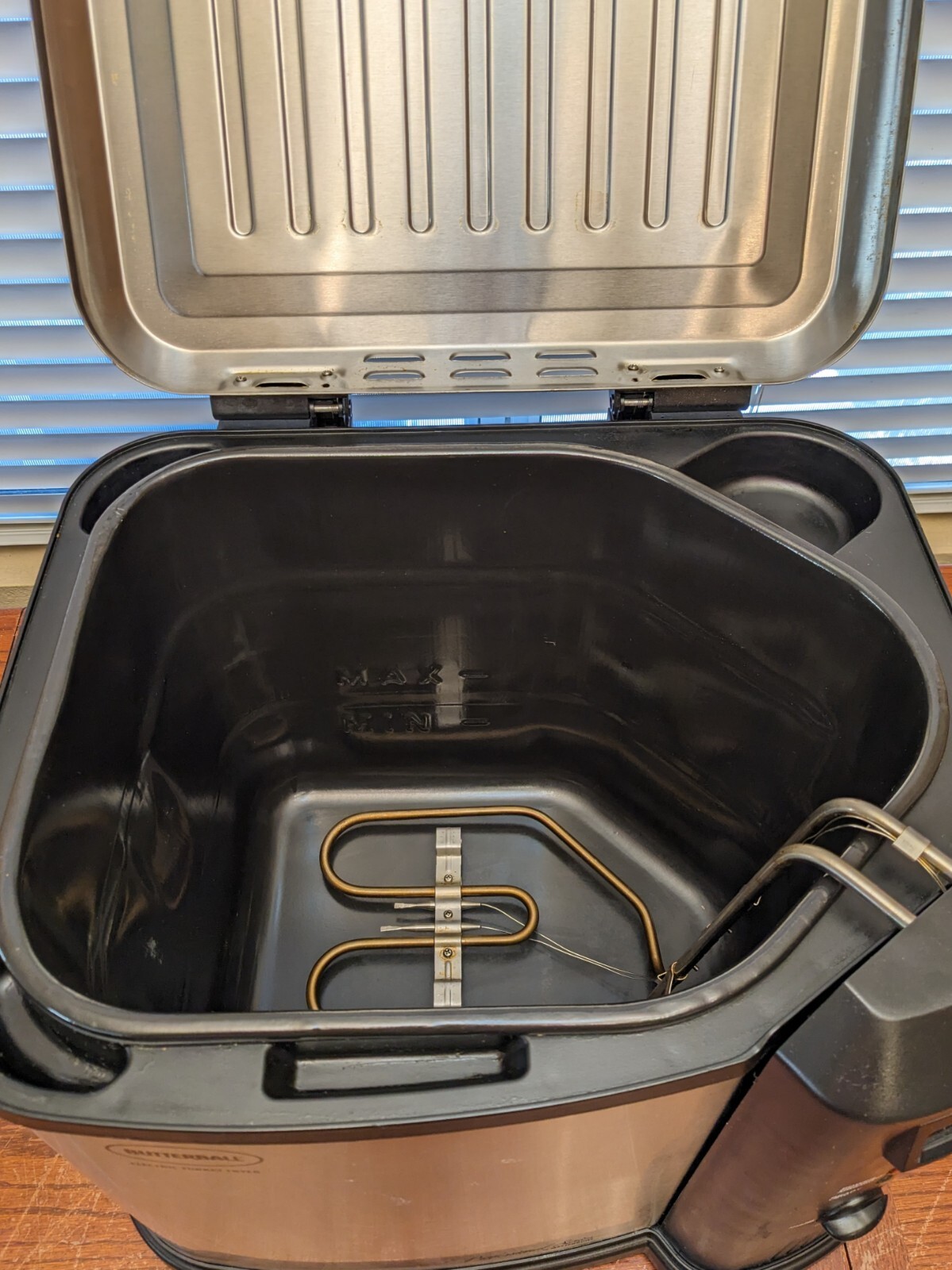 BUTTERBALL ELECTRIC TURKEY FRYER 20LB CAPACITY PREOWNED EXCELLENT