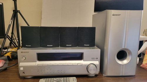 Pioneer SX-315 Audio Multi-Channel Receiver with S-FCRW2500 Surround Speakers