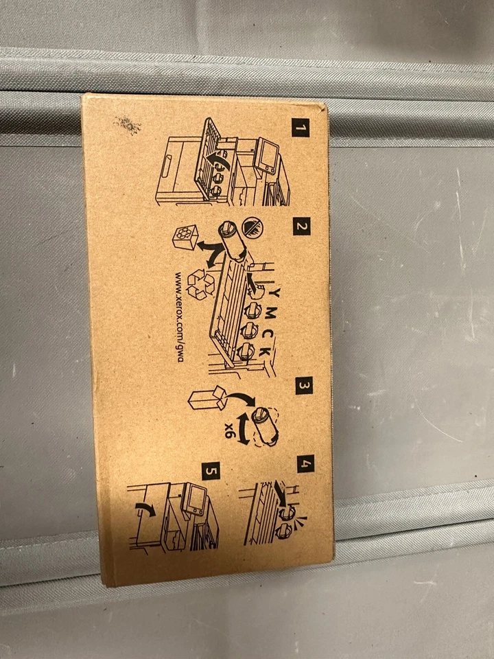 Cartucho de tóner de alta capacidad Xerox 106R04013 para VersaLink C605 Foto 3 de 4