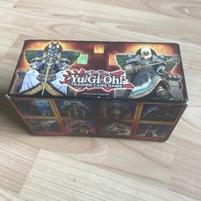 Yu-Gi-Oh! Duelist Shonen Jump Trading Card Game Box (ohne Karten und gebraucht)