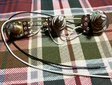 NOS Genuine EMG Harness for Fender Stratocaster~ Volume & Tone Guitar Pots, 25k