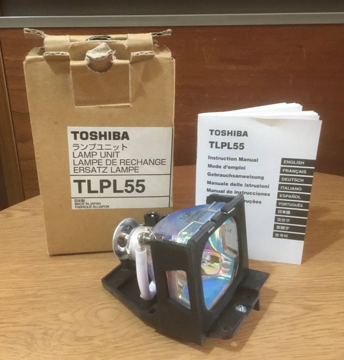 純正交換用ランプ TOSHIBA TDP-TW300J用 TLPLW27G TOSHIBA TDP-TW300J用 TLPLW27G 対応 【純正バルブ採用