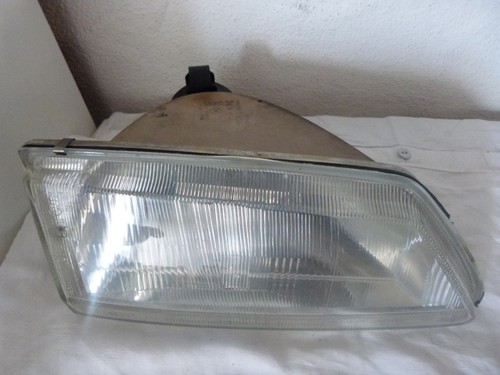 Betriebsauflösung einer VW/Audi Werkstatt: 1x Frontscheinwerfer 0290705