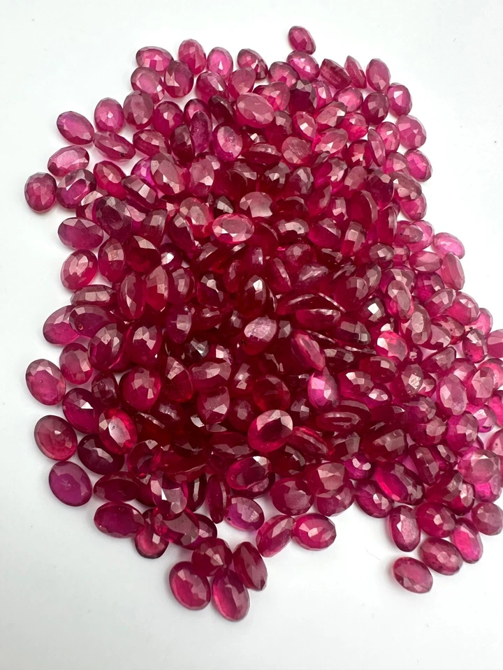 Lab Created Ruby Oval Shape 7x5 mm - Image 4 of 4