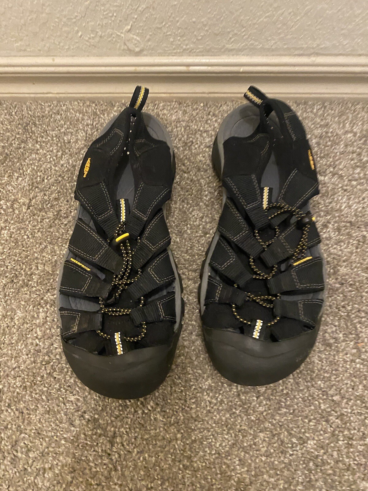 Keen Newport nero impermeabile da uomo per esterni taglia 10 5