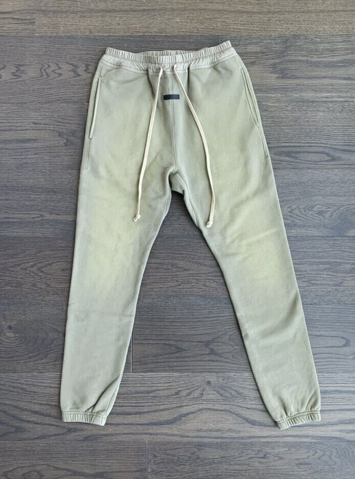 NWT FEAR OF GOD Seventh Collection Army Green Sweatpants NWT FEAR OF GOD Seventh Collection Army Green Sweatpants