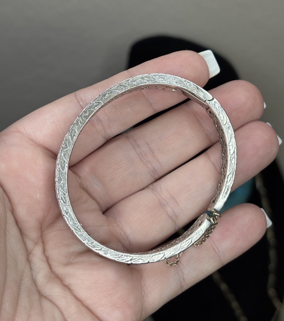 Signed ISP 925 Sterling Silver Hinged Bangle Brac… - image 3